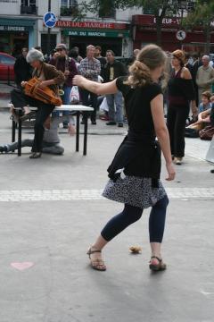 Improvisation vielle à roue & danse